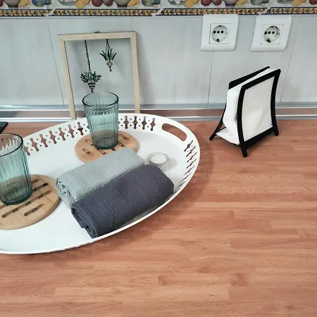 Casa Candelaria * アリナガ